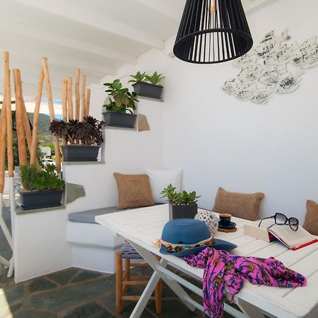 Miles Away Luxury Apartments Platis Gialos  Bagian luar foto
