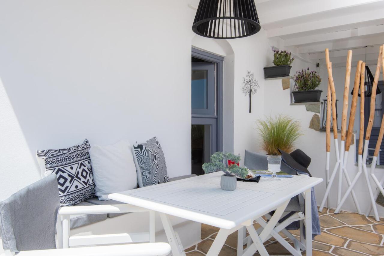 Miles Away Luxury Apartments Platis Gialos  Bagian luar foto