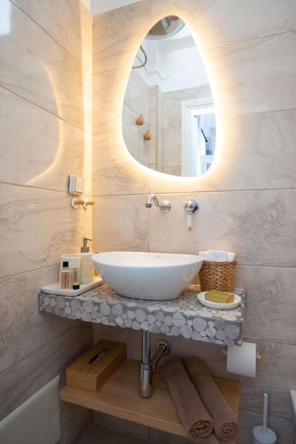 Miles Away Luxury Apartments Platis Gialos  Bagian luar foto