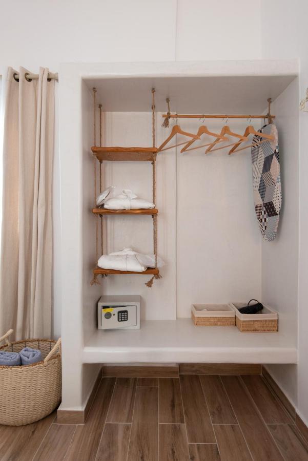Miles Away Luxury Apartments Platis Gialos  Bagian luar foto