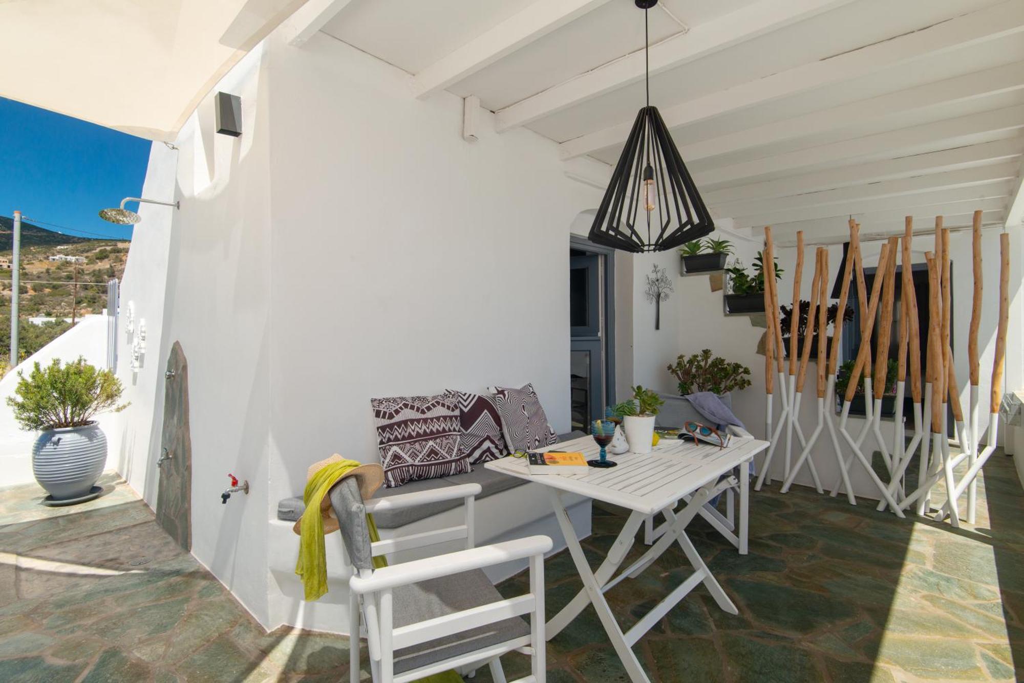 Miles Away Luxury Apartments Platis Gialos  Bagian luar foto